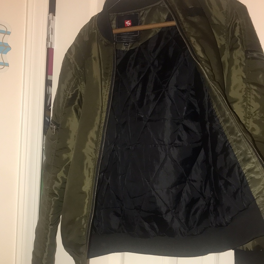 Jacket - Picture 2 of 3
